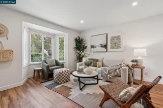 Photo #2: 41115110 Listing 