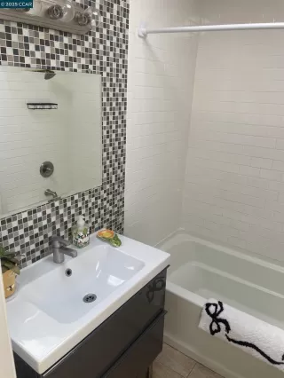 Photo #4: 41115128 Listing 