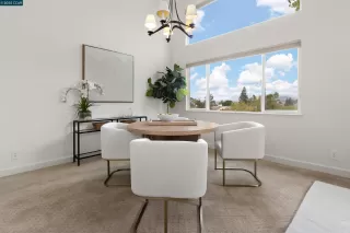 Photo #6: 41115138 Listing