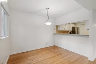 Photo #6: 41115147 Listing 