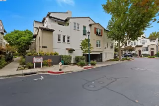 Photo #3: 41115275 Listing 