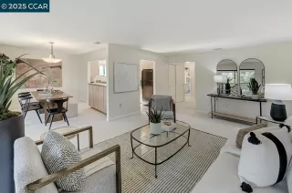 Photo #5: 41115286 Listing 