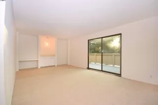 Photo #4: 41115340 Listing