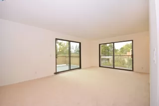 Photo #6: 41115340 Listing