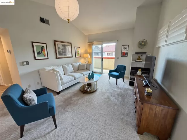 MLS: 41115349 Condo For Sale