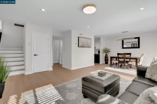 Photo #3: 41115356 Listing 