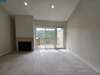 Photo #1: 41115438 Listing