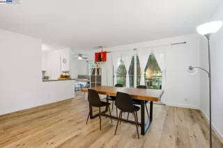 Photo #2: 41115446 Listing 