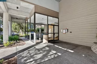 Photo #2: 41115471 Listing 