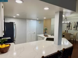 Photo #6: 41115526 Listing 