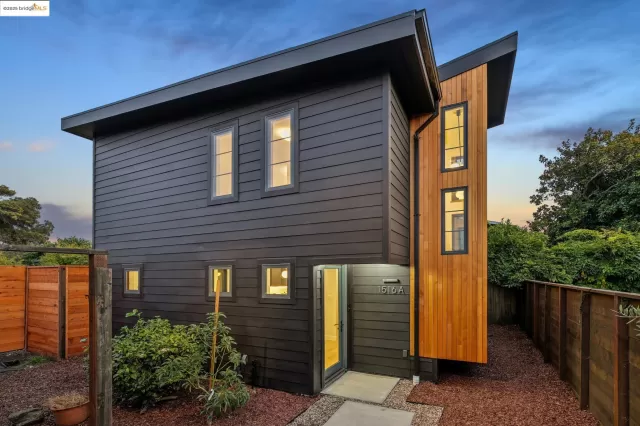 MLS: 41115546 Condo For Sale