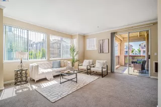Photo #5: 41115549 Listing 