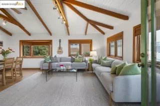 Photo #3: 41115582 Listing