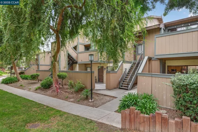 MLS: 41115585 Condo For Sale