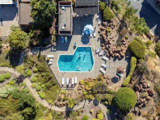 Photo #3: 41115588 Listing