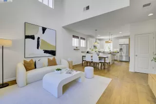 Photo #5: 41115591 Listing