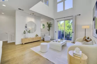Photo #6: 41115591 Listing