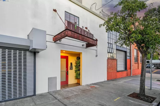 MLS: 41115629 Condo For Sale
