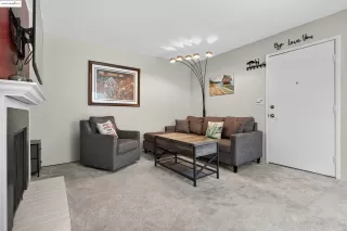 Photo #2: 41115669 Listing 