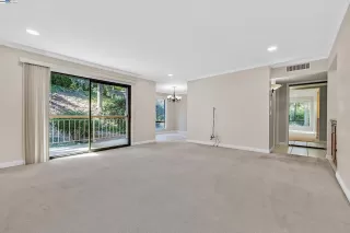 Photo #3: 41115676 Listing