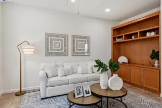 Photo #6: 41115705 Listing