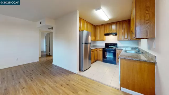 MLS: 41115708 Condo For Sale