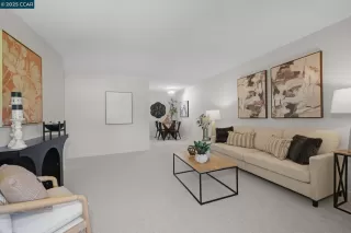 Photo #3: 41115739 Listing