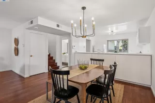 Photo #4: 41115743 Listing