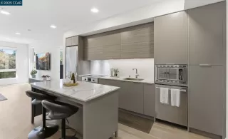 Photo #5: 41115758 Listing