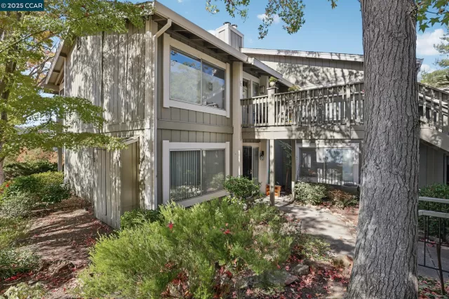 MLS: 41115768 Condo For Sale