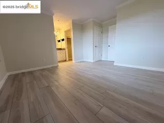 Photo #2: 41115819 Listing 