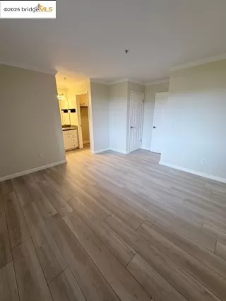 Photo #3: 41115819 Listing 