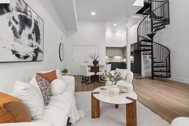 MLS: 41115910 Condo For Sale