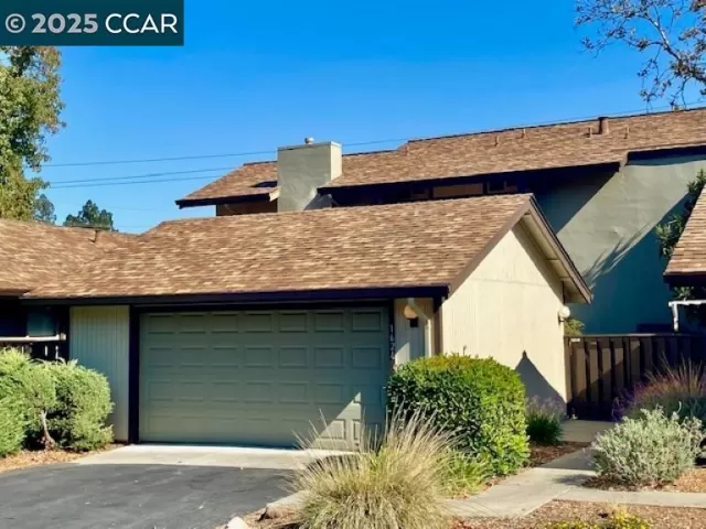 MLS: 41115959 Condo For Sale