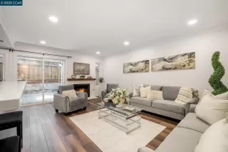 Photo #1: 41115980 Listing 