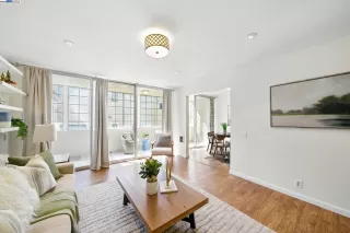 Photo #1: 41116015 Listing