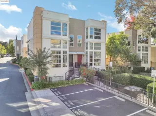 Photo #2: 41116044 Listing