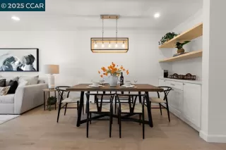 Photo #6: 41116063 Listing