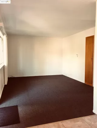 Photo #4: 41116068 Listing