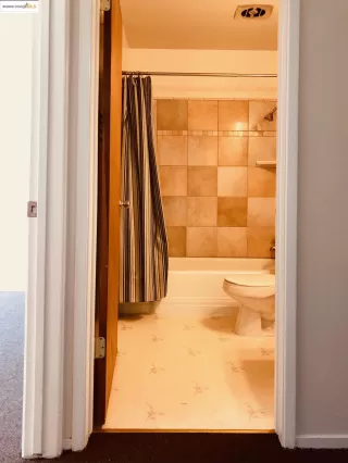 Photo #6: 41116068 Listing