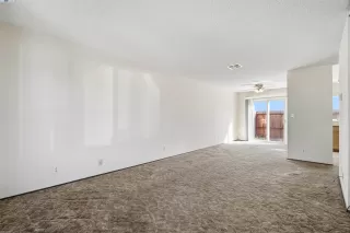 Photo #2: 41116086 Listing 