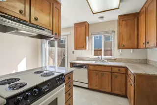 Photo #5: 41116086 Listing 