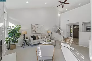 Photo #2: 41116099 Listing 