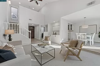 Photo #4: 41116099 Listing 