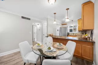 Photo #6: 41116129 Listing 