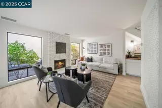 Photo #4: 41116142 Listing 