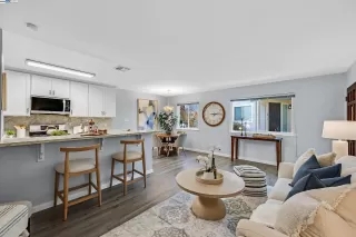 Photo #4: 41116167 Listing