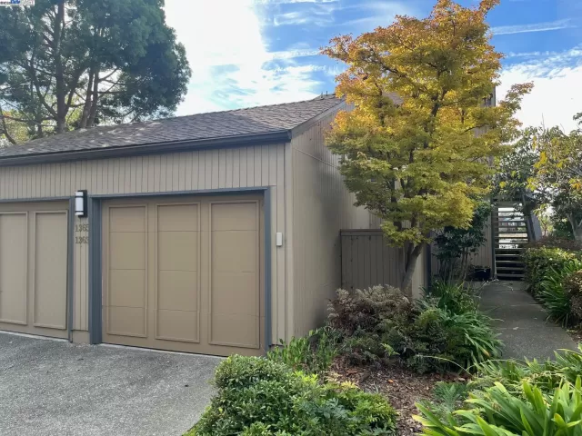 MLS: 41116208 Condo For Sale