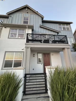 Photo #1: 41116219 Listing 