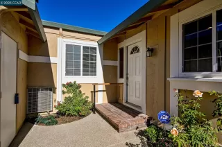 Photo #2: 41116222 Listing